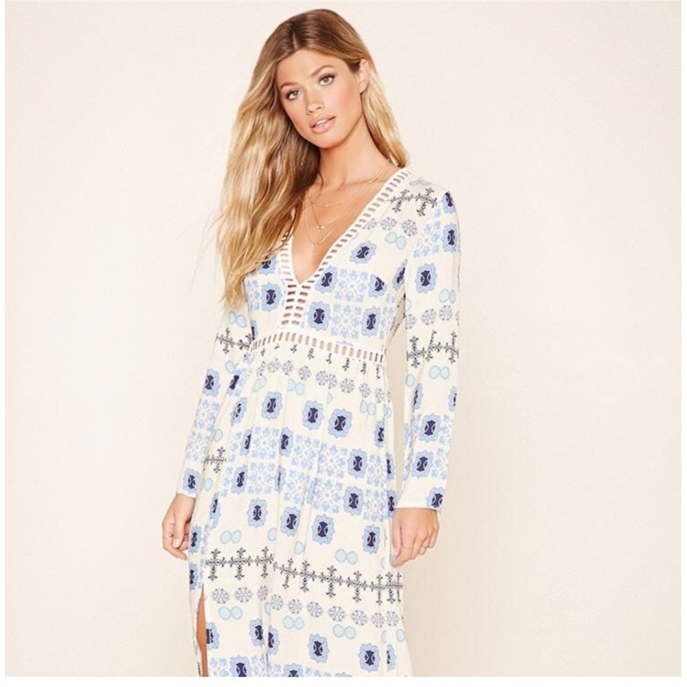 Selfie Leslie Blue‎ White Tile Print Crochet Trim V-Neck Maxi Vacation Dress XS